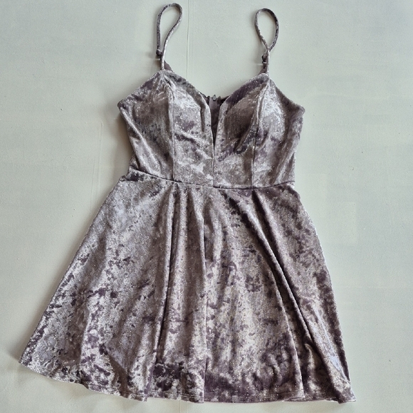 HOLIDAY SALE Speechless Silver Gray Fit and Flare Mini Dress - Picture 1 of 6